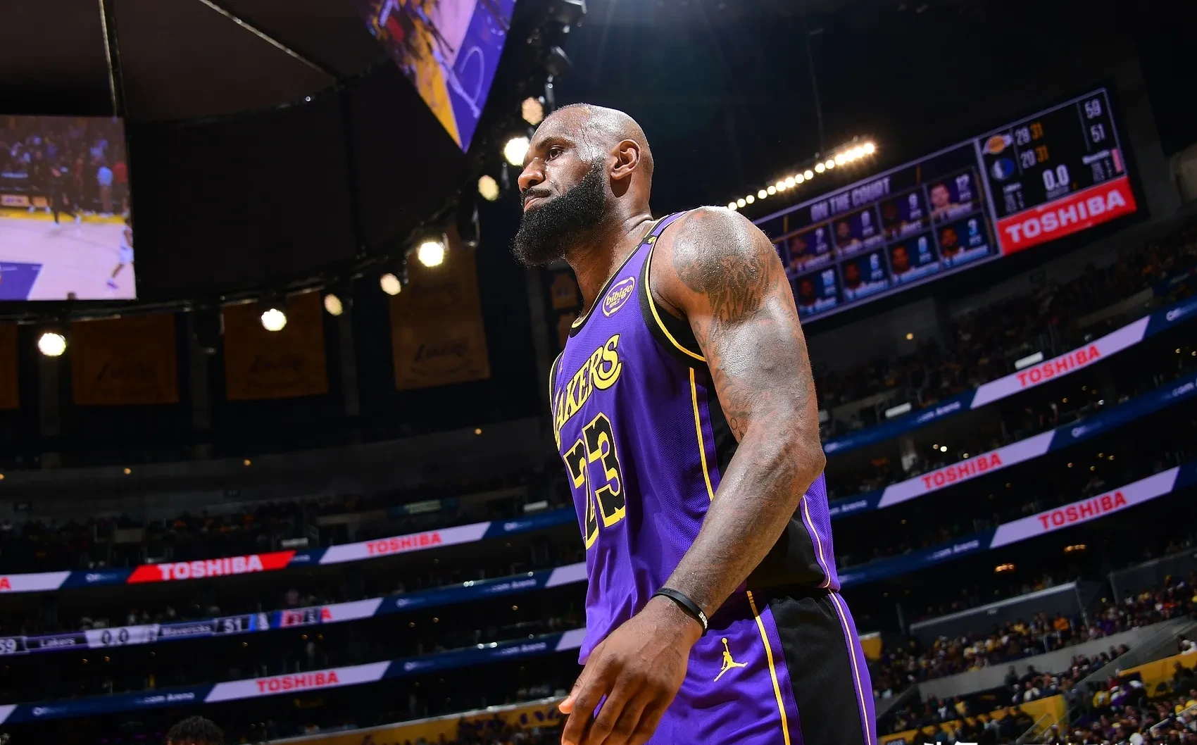 AYX-詹姆斯重要时刻晋级下一阶段，切尔西带队取胜！