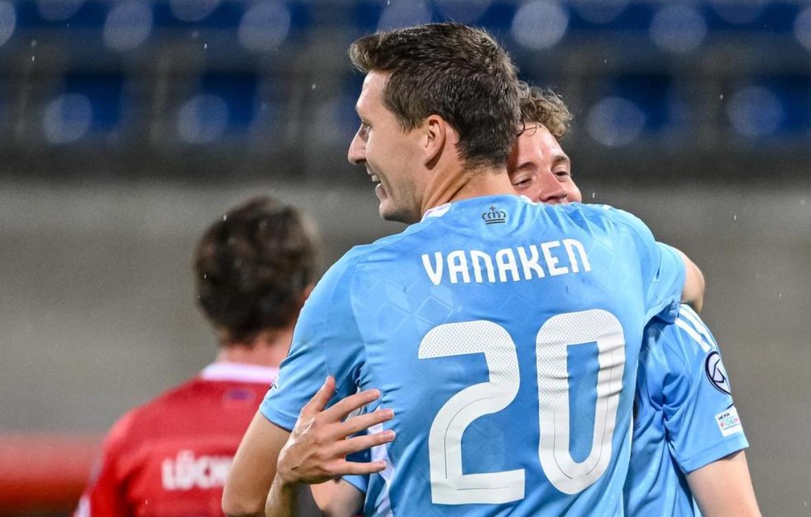 欧超杯今晚再迎强敌，曼联豪取连胜，主帅态度：态度坚定，身体对抗强度拉满的简单介绍